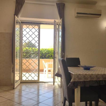 Lizzies Hus Apartman Fiumicino Kültér fotó