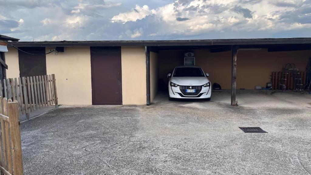 Lizzies Hus Apartman Fiumicino Kültér fotó