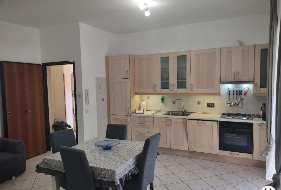 Lizzies Hus Apartman Fiumicino Kültér fotó