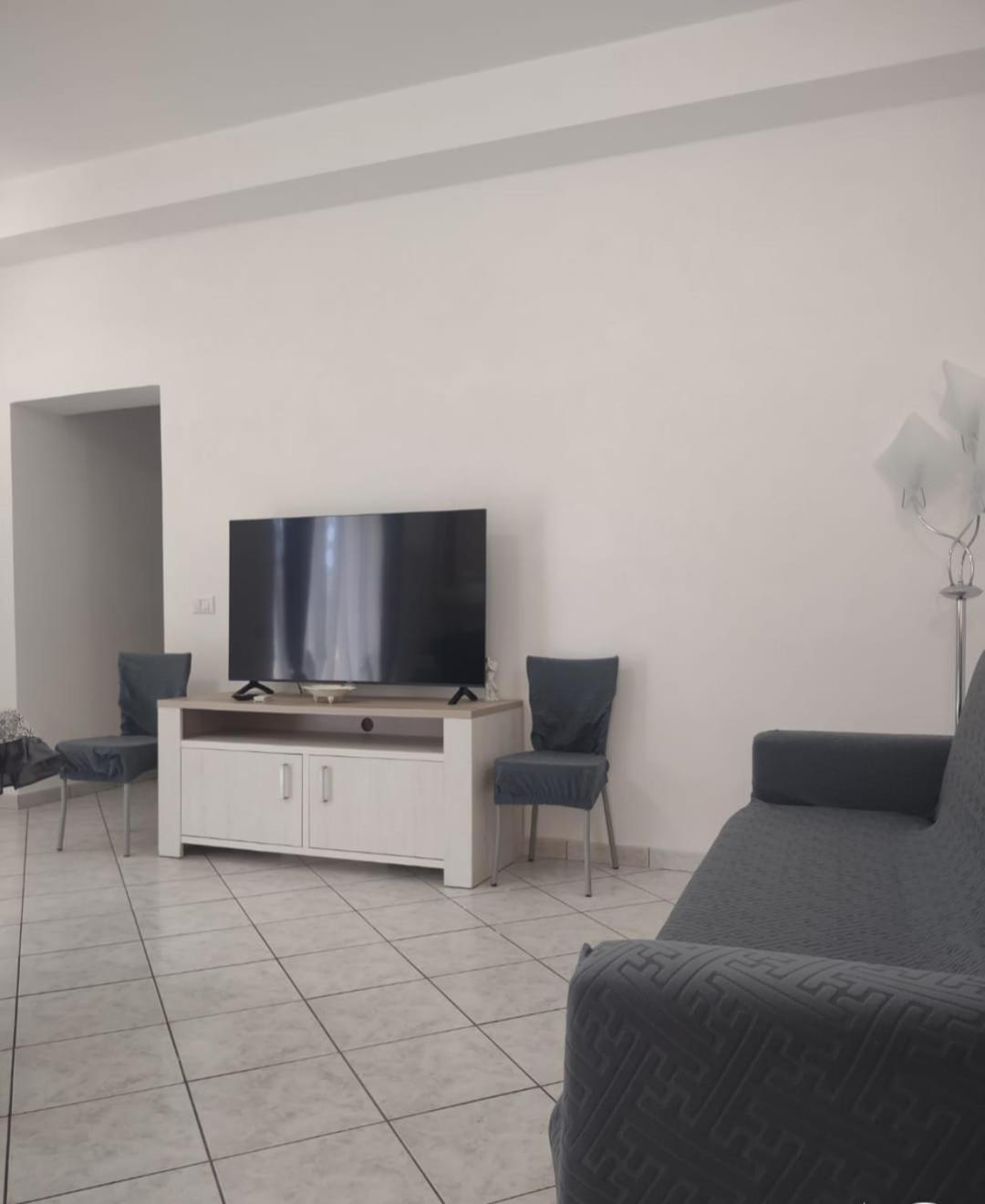 Lizzies Hus Apartman Fiumicino Kültér fotó