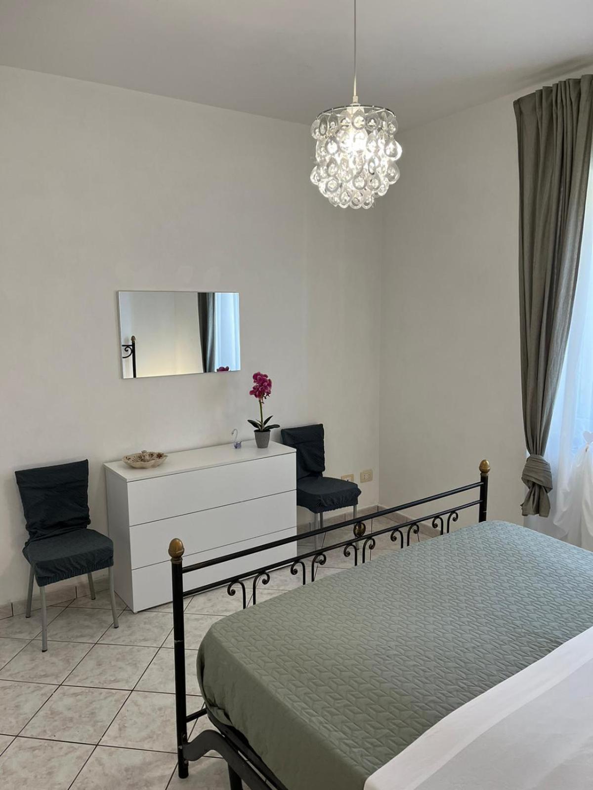 Lizzies Hus Apartman Fiumicino Kültér fotó